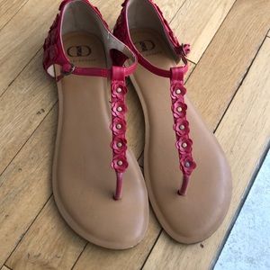 Kelsi dagger Red floral sandals - size 8.5